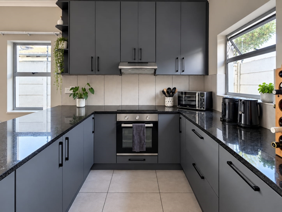 To Let 3 Bedroom Property for Rent in Parklands North Western Cape